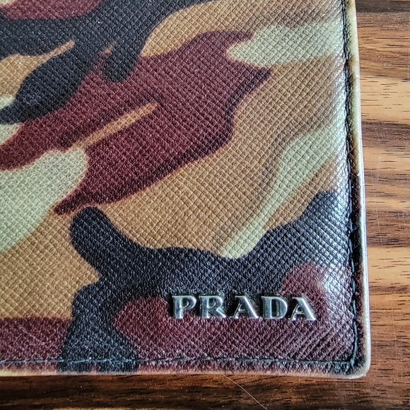 Prada Saffiano Camo Money Clip Card Holder Wallet - Picture 7 of 16